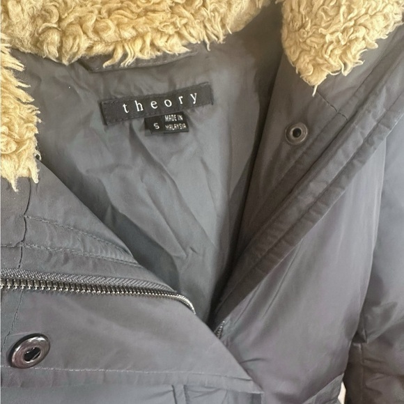 Theory | Womens Down Fill Parka Coat | Real Fur | Luxury | Winter Coat | Size S - Picture 4 of 10